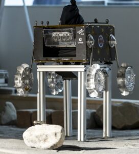 martian moon rover